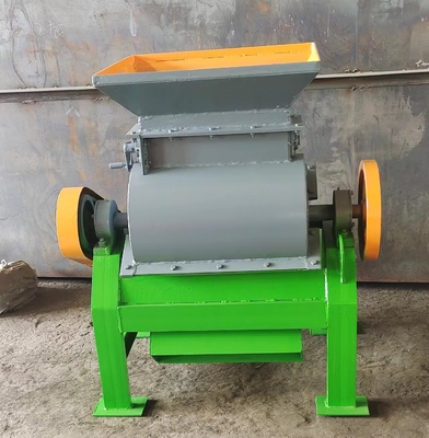 Productielijn van de apparatuur voor de levering van ureum molen meststof Pellet crusher samengestelde meststof en organische meststof