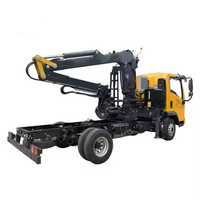 XDEM Hydraulische houtvangmachine Truck gemonteerd voor efficiënte houtbewerking