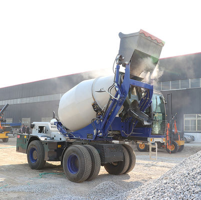1.8m3 XDEM Zelflaadende Betonmixer Truck Motomixer 78kw