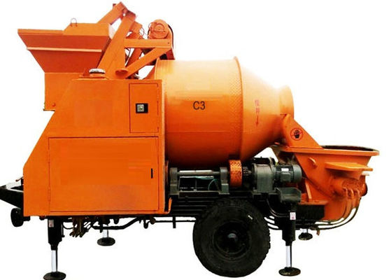Draagbare het Mengen zich van C3 8Mpa Concrete Opgezette Pompaanhangwagen